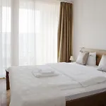 아파트먼츠 아파트호텔